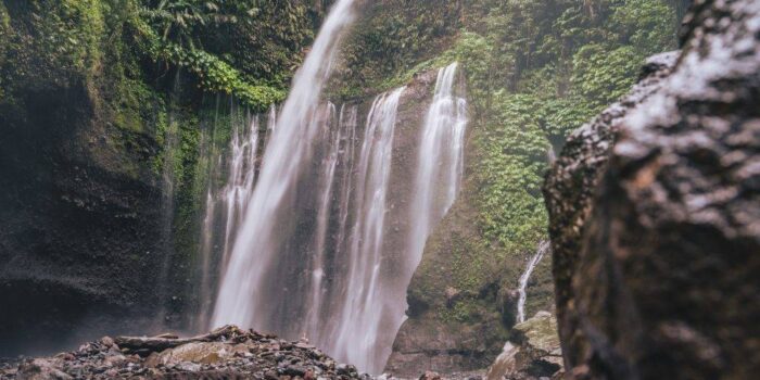 Explorer la Beauté Naturelle Sendang Gile dan Tiu Kelep