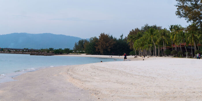 Découvrez les Plages de Sable Fin en Asie