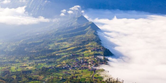 Découvrez les villages de Ranupani et Argosari