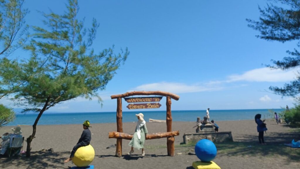 Pantai Cemara