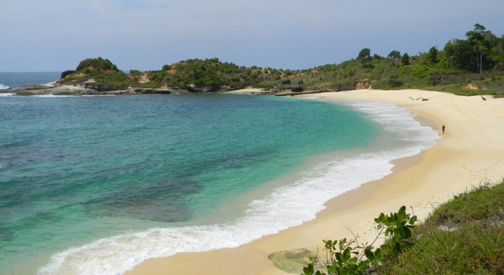 Pantai Saka