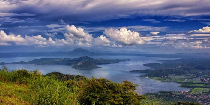 Tagaytay City (Taal Volcano- Peopleʼs Park in the Sky)