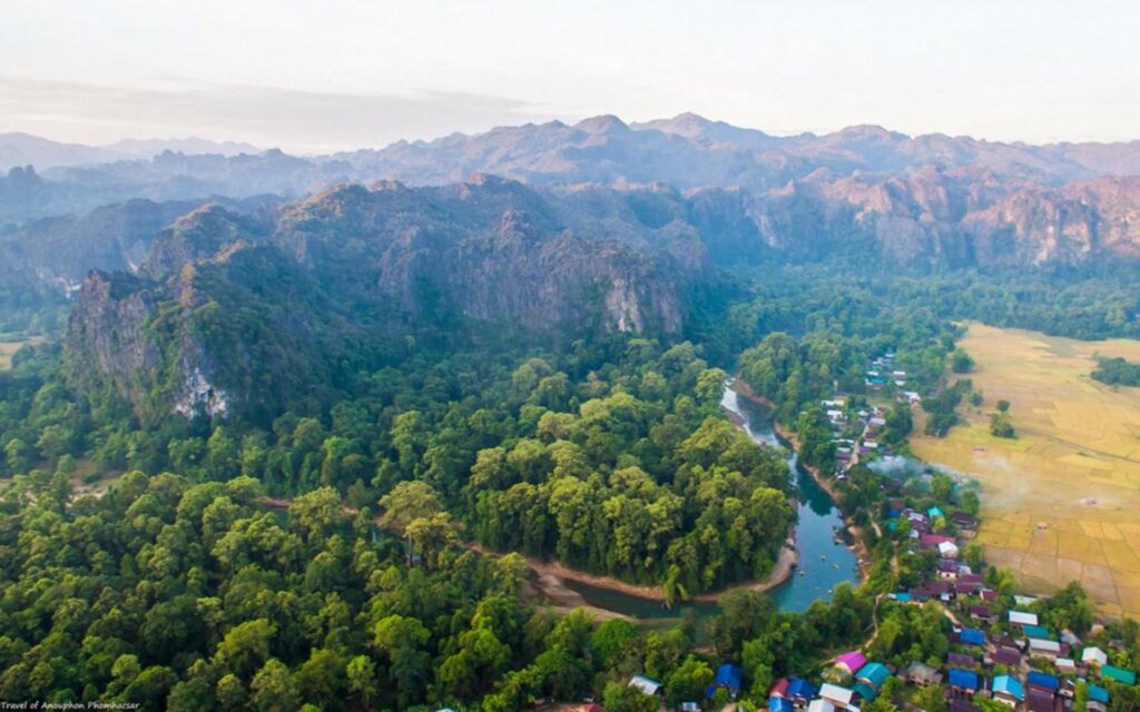 Wat Phu Hin Bun- Khammouane Province